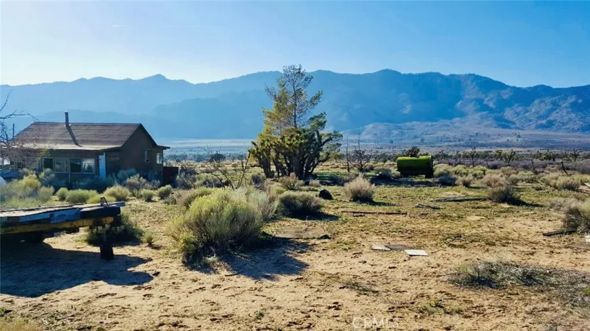 39602 Kelso Valley, Weldon, California 93283