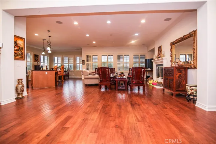 8245 Soft Winds, Corona, California 92883
