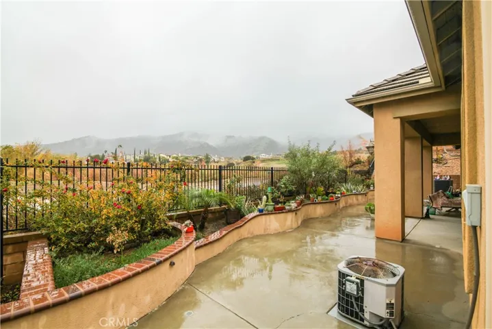 8245 Soft Winds, Corona, California 92883