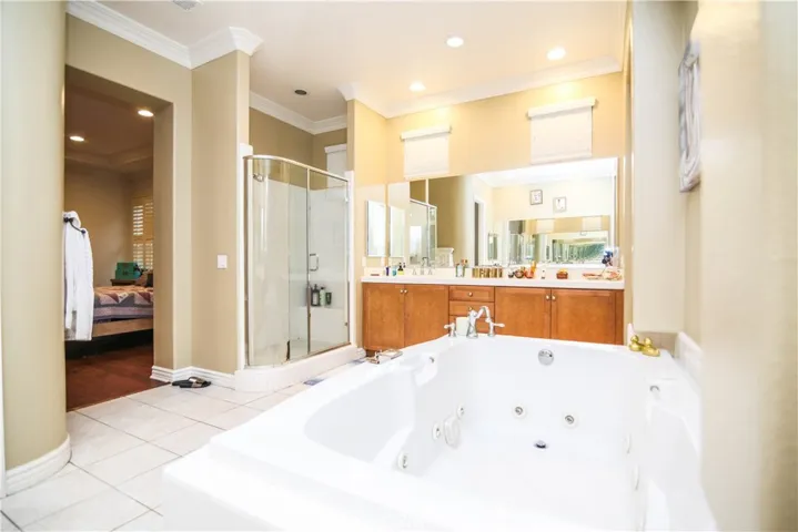 8245 Soft Winds, Corona, California 92883