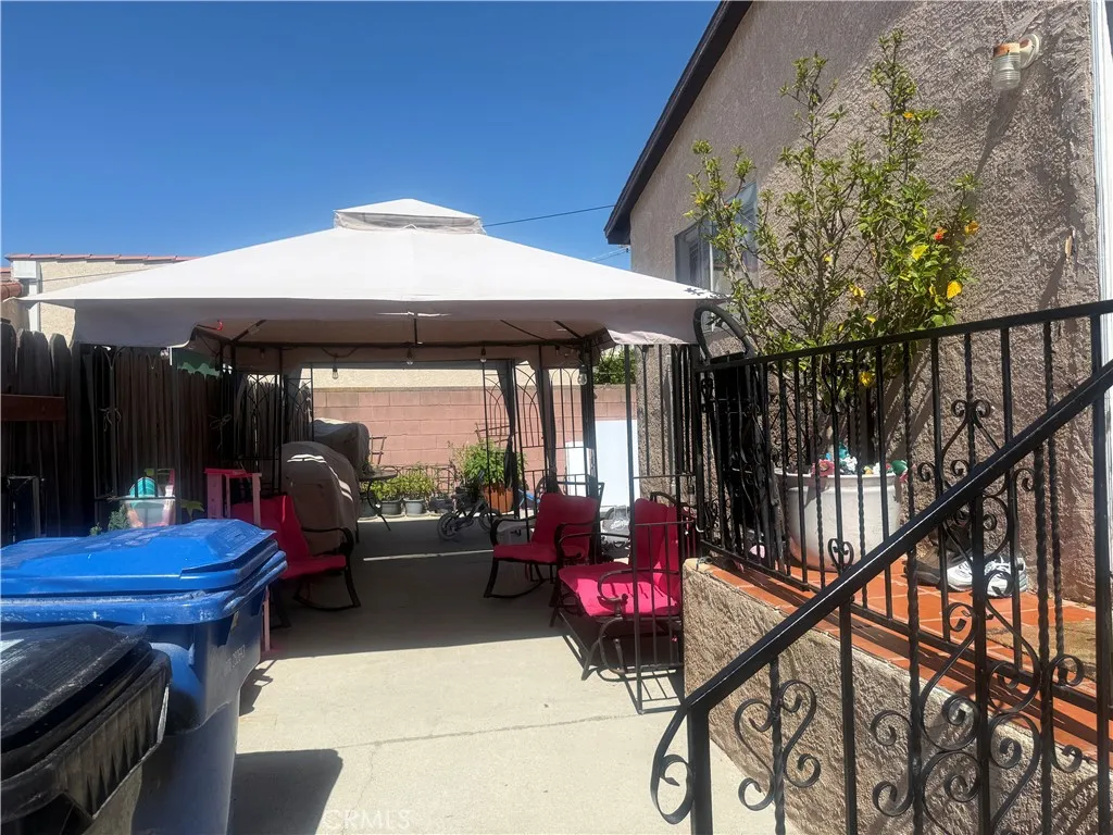 732 W 12th, San Pedro, California 90731 — photo 4