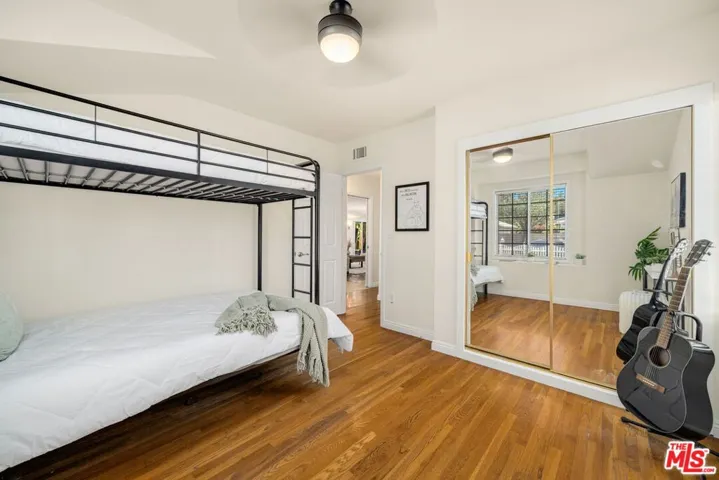 9134 Swinton Avenue, North Hills, California 91343