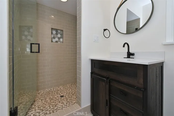 6131 Ranchito Avenue, Valley Glen, California 91401