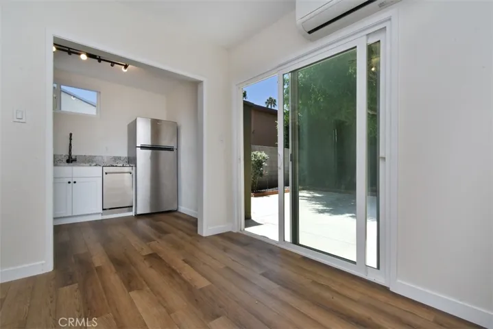6131 Ranchito Avenue, Valley Glen, California 91401