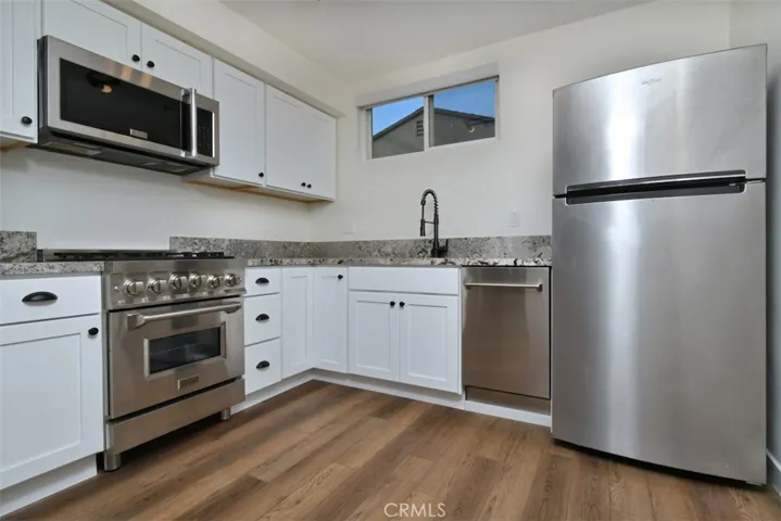 GUEST HOUSE KITCHEN