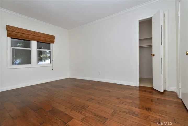 13902 Calvert Street, Valley Glen, California 91401