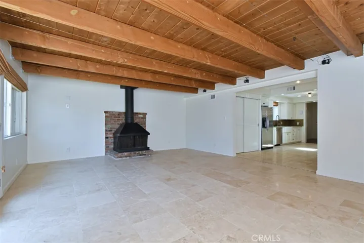 13902 Calvert Street, Valley Glen, California 91401