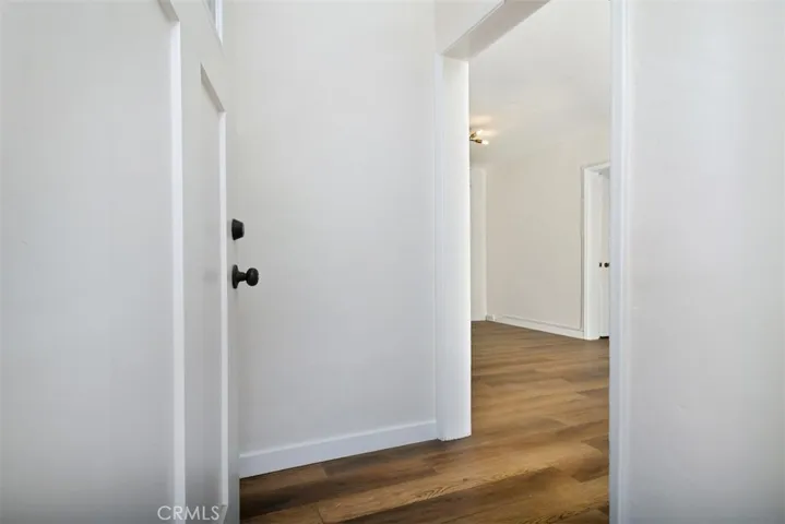 13902 Calvert Street, Valley Glen, California 91401
