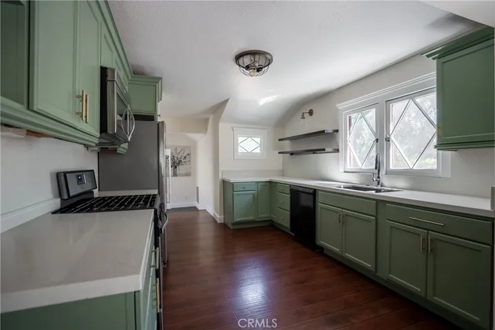 2988 Brockton Avenue, Riverside, California 92501