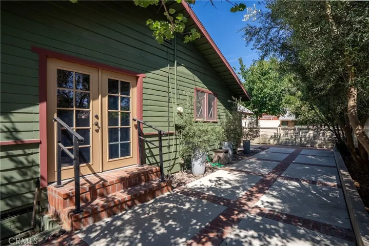 2988 Brockton Avenue, Riverside, California 92501