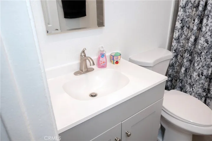 10707 Redwood, Hesperia, California 92345