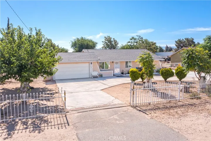 10707 Redwood, Hesperia, California 92345