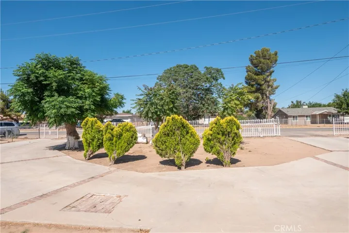 10707 Redwood, Hesperia, California 92345