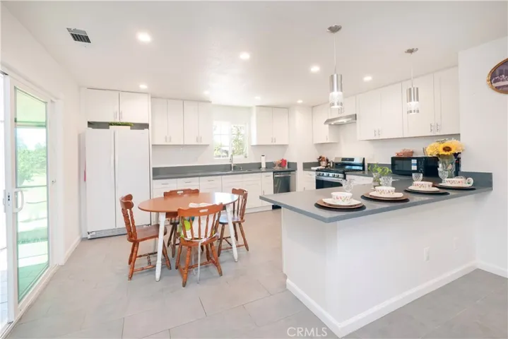 Dining Are in Kitchen