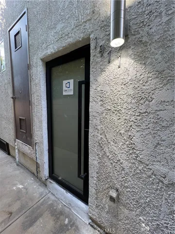1911 Midvale, Los Angeles, California 90025