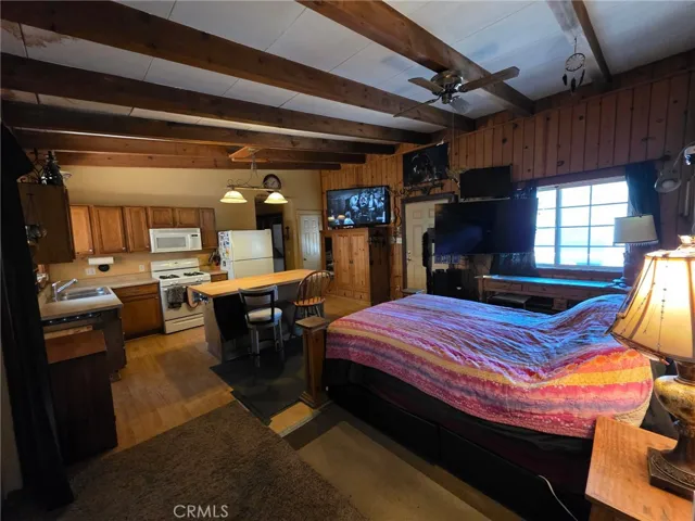 407 Lakeview, Frazier Park, California 93225