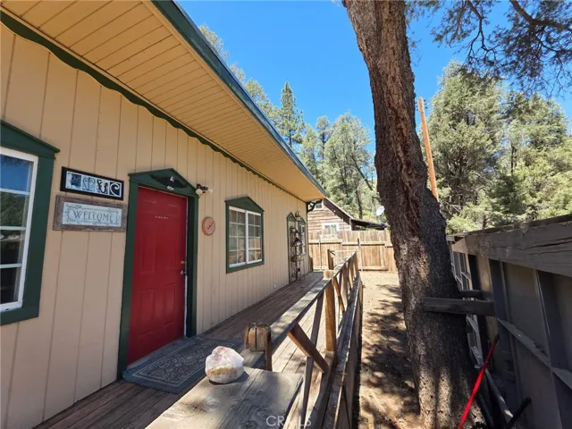 407 Lakeview, Frazier Park, California 93225