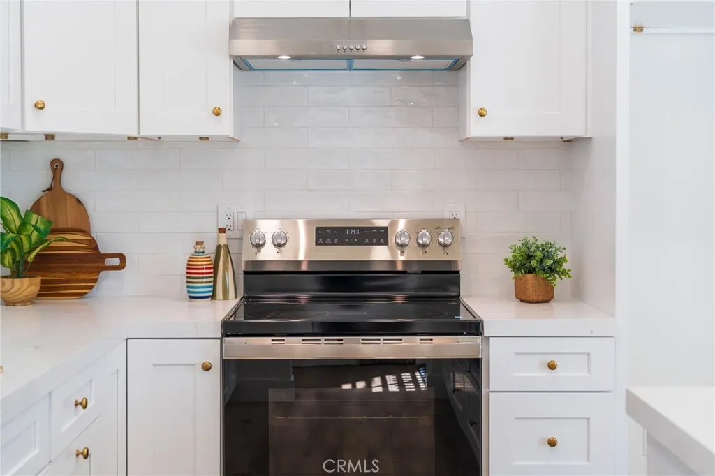 New Cabinets and Appliances- Fridge arriving in two weeks!