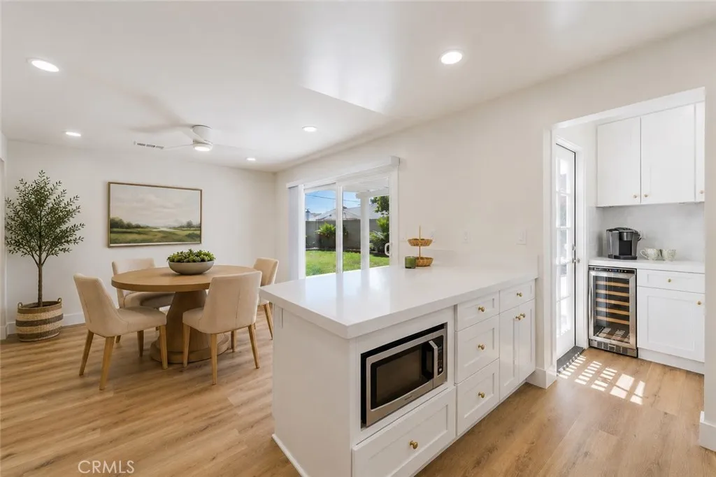 Virtually Staged Kitchen/Dining Area