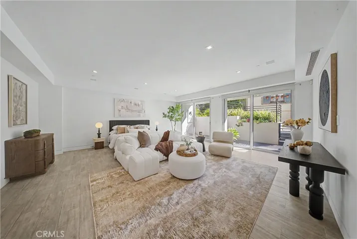 9459 Beverly Crest, Beverly Hills, California 90210