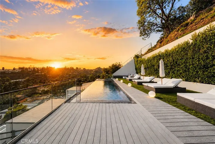 9459 Beverly Crest, Beverly Hills, California 90210