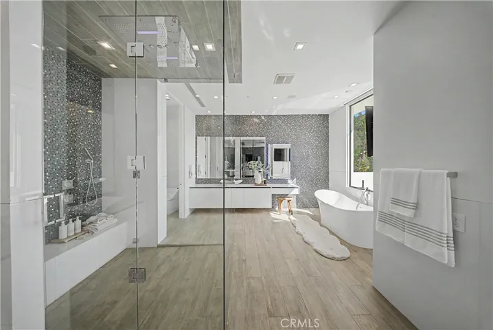 9459 Beverly Crest, Beverly Hills, California 90210