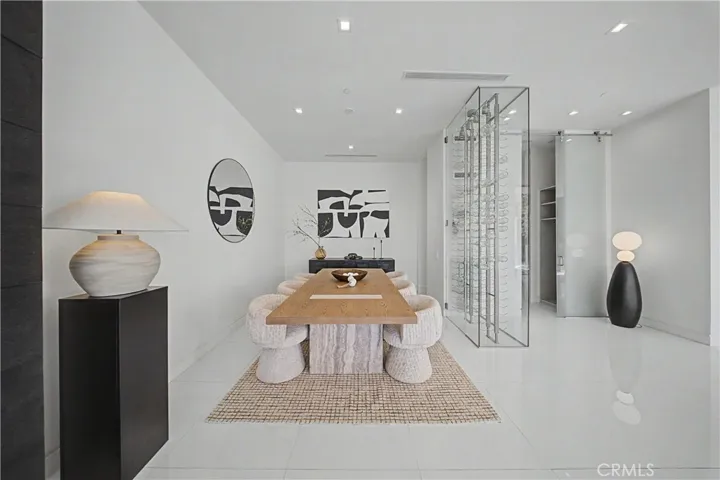 9459 Beverly Crest, Beverly Hills, California 90210