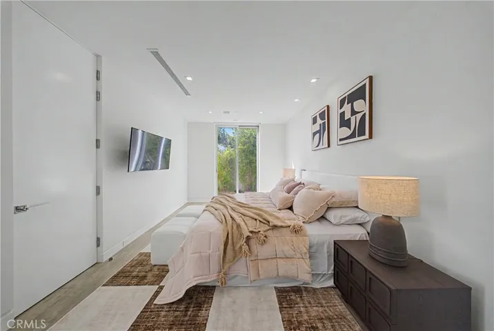 9459 Beverly Crest, Beverly Hills, California 90210
