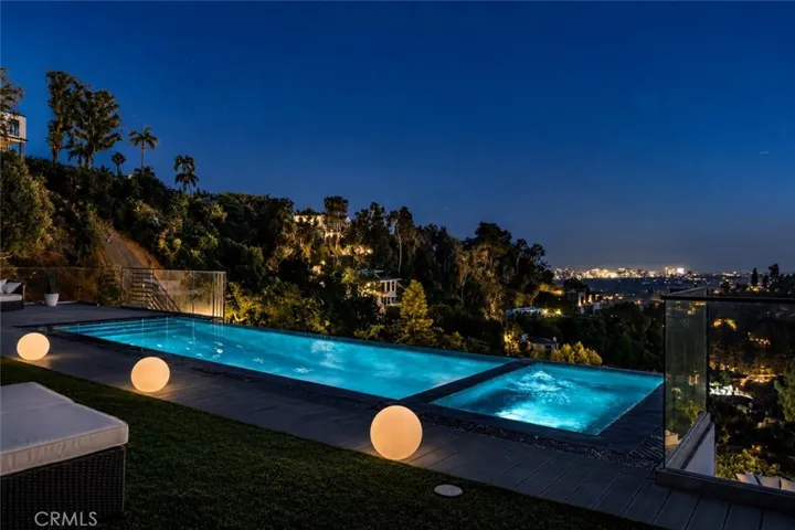 9459 Beverly Crest, Beverly Hills, California 90210