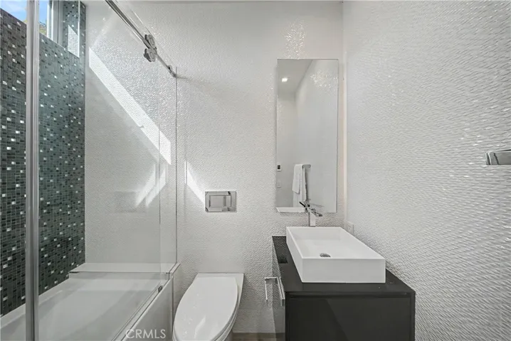9459 Beverly Crest, Beverly Hills, California 90210