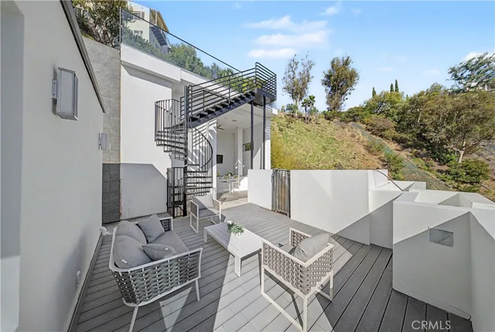 9459 Beverly Crest, Beverly Hills, California 90210