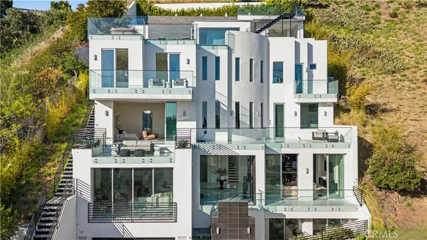 9459 Beverly Crest, Beverly Hills, California 90210