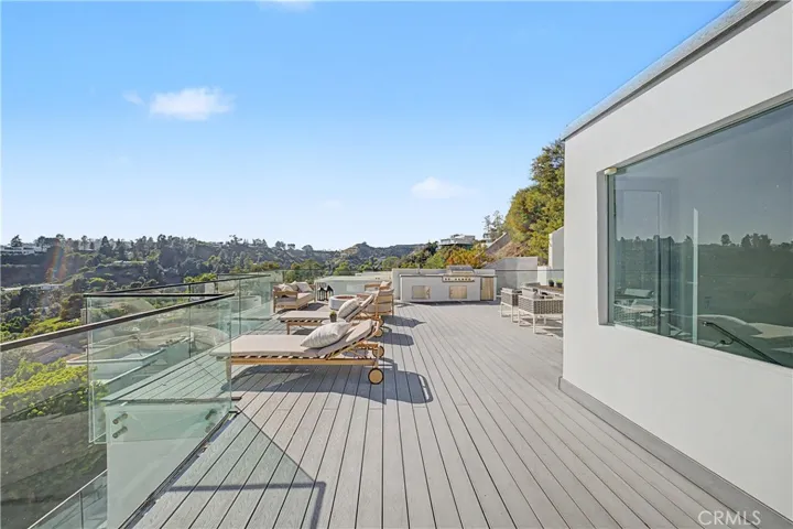 9459 Beverly Crest, Beverly Hills, California 90210