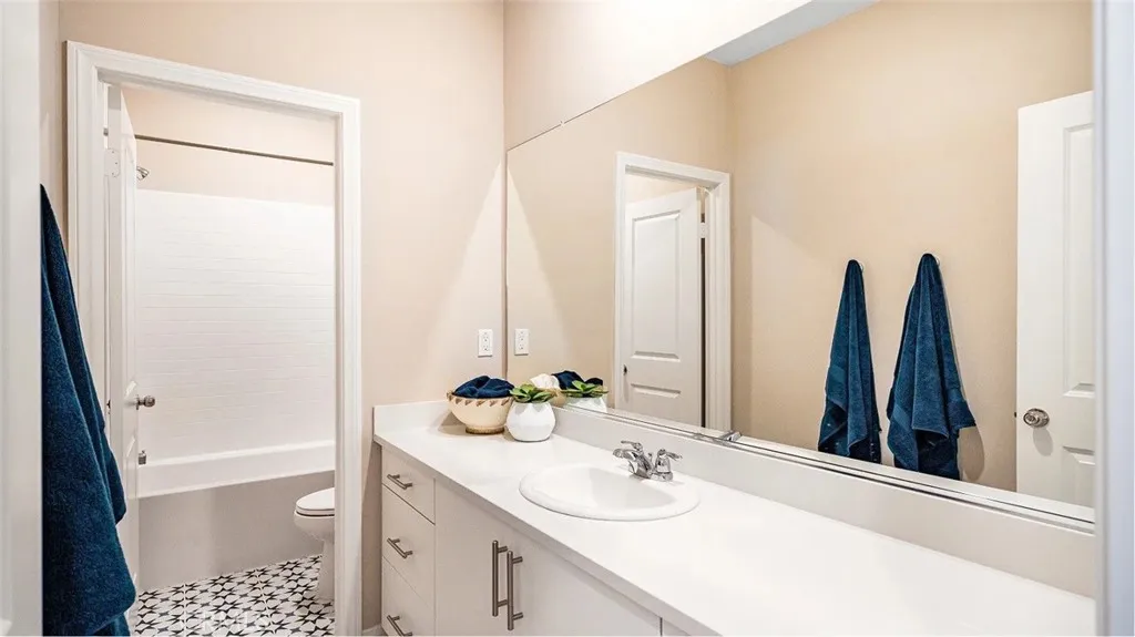 Residence 2 Model  - not homesite