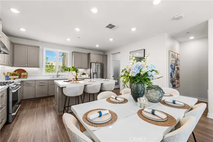 236 Keeper Dr, Irvine, California 92618