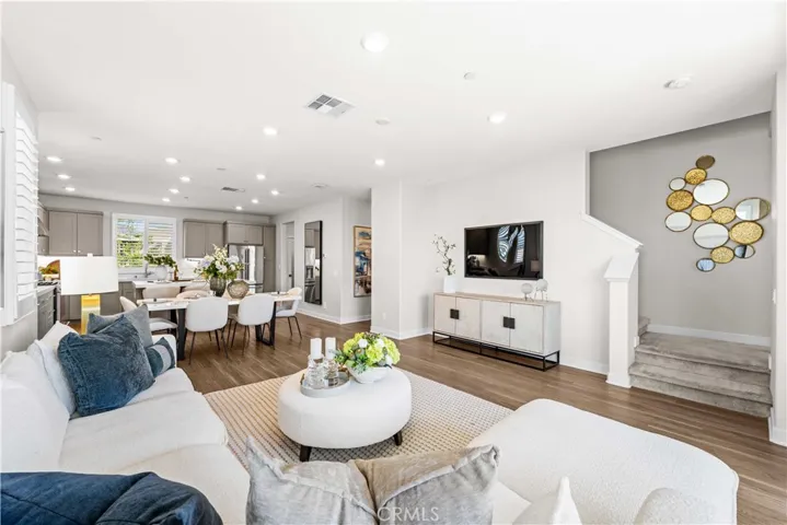 236 Keeper Dr, Irvine, California 92618