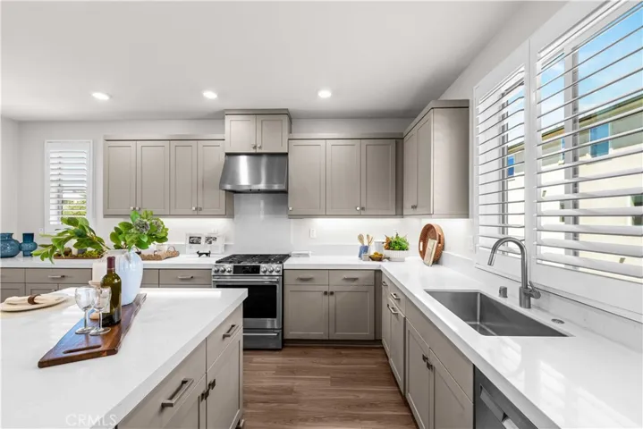 236 Keeper Dr, Irvine, California 92618