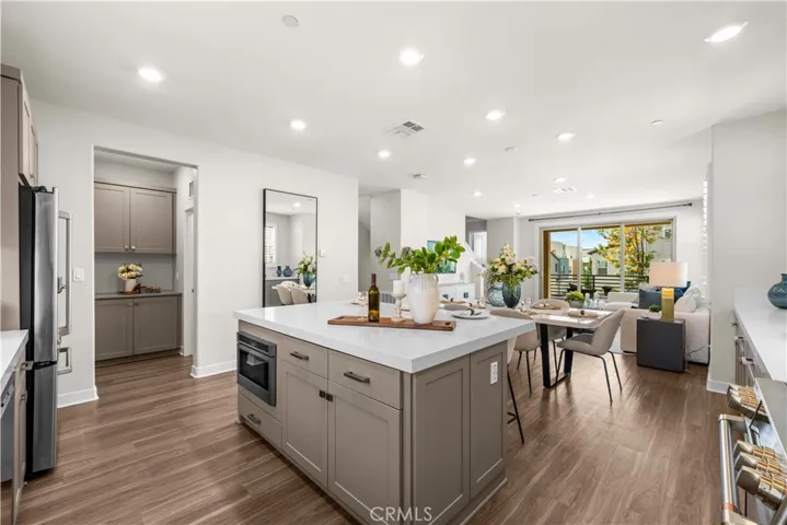 236 Keeper Dr, Irvine, California 92618