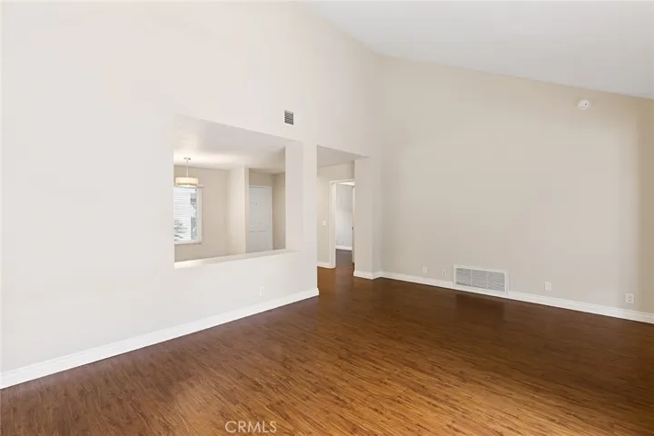 14 Woodgrove 19, Irvine, California 92604