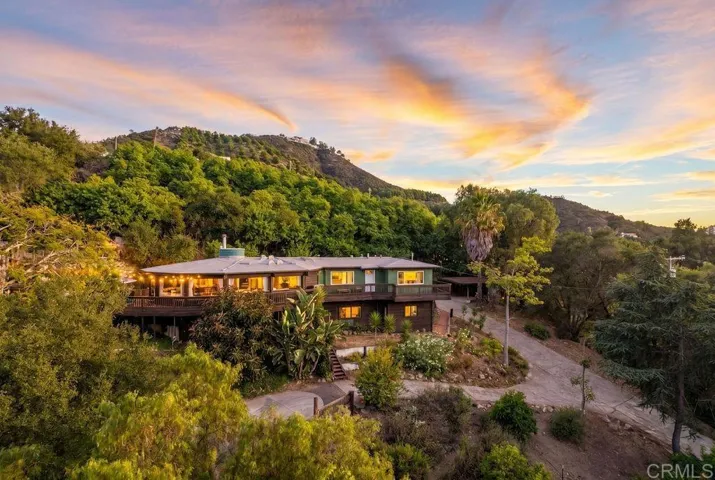 2870 N Twin Oaks Valley Road, San Marcos, California 92069