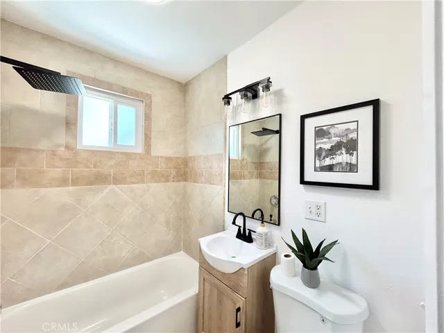 13013 Woodridge, La Mirada, California 90638