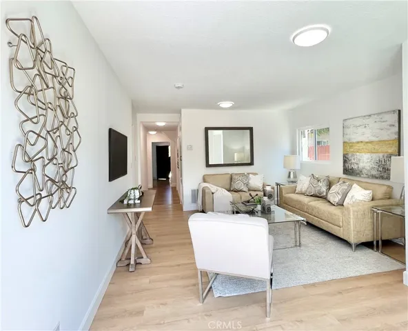 13013 Woodridge, La Mirada, California 90638