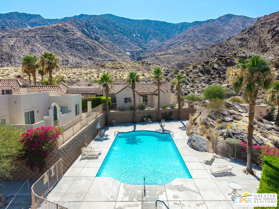 2957 Lantana Ct