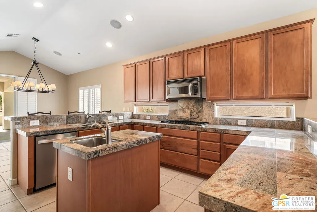 2957 Lantana Court, Palm Springs, California 92264 — photo 4