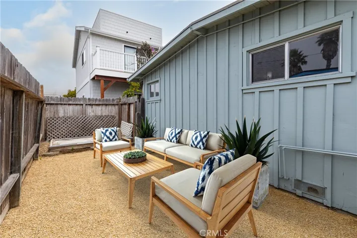 Virtual Staging | Patio | Backyard Area
