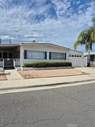 955 Camino Del Rancho, Hemet, California 92543