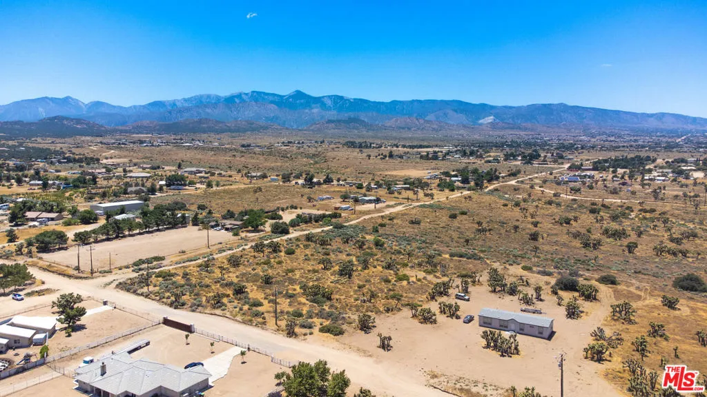 0 Tumbleweed, Phelan, California 92371 — photo 5