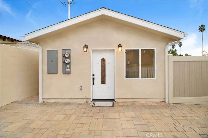 1013 E Angeleno Avenue, Burbank, California 91501