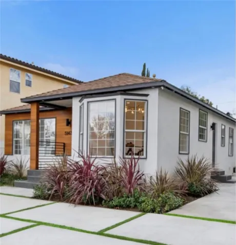 5143 Newcastle Avenue, Encino, California 91316