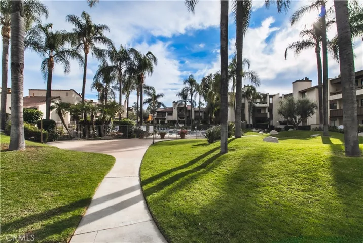 21500 Califa 97, Woodland Hills, California 91367